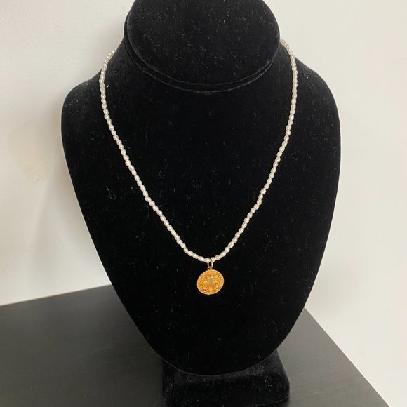 Hermina Athens Oval Pearl Necklace - Picture 2 of 3